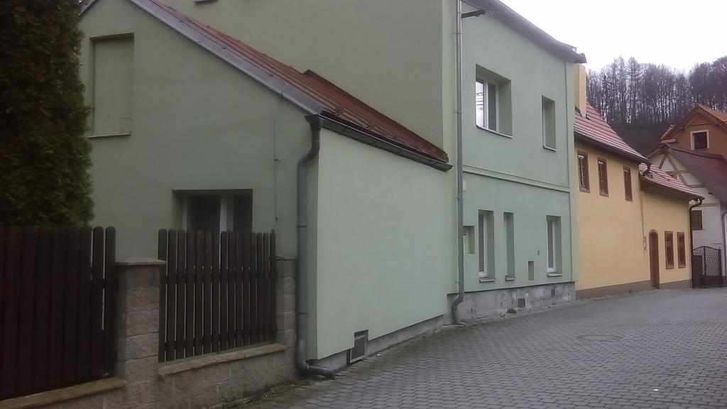 Apartment U Sarky Локет Экстерьер фото