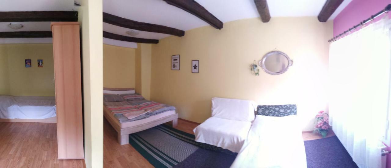 Apartment U Sarky Локет Экстерьер фото